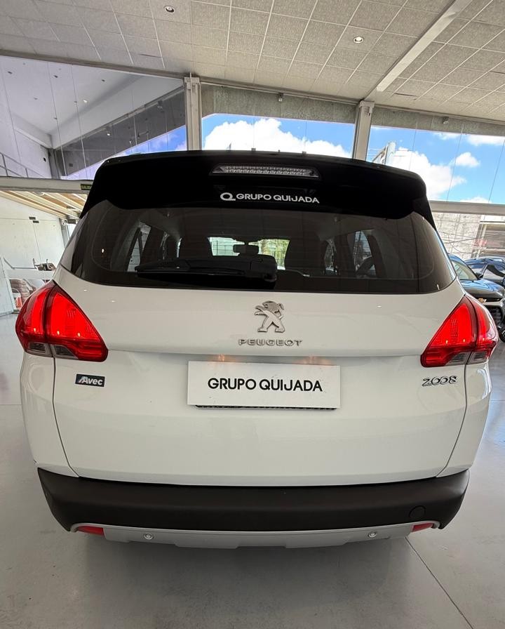 Peugeot 2008 1.6 crossway l18