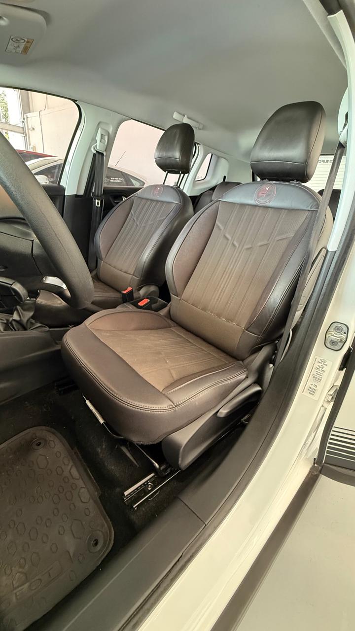 Peugeot 2008 1.6 crossway l18