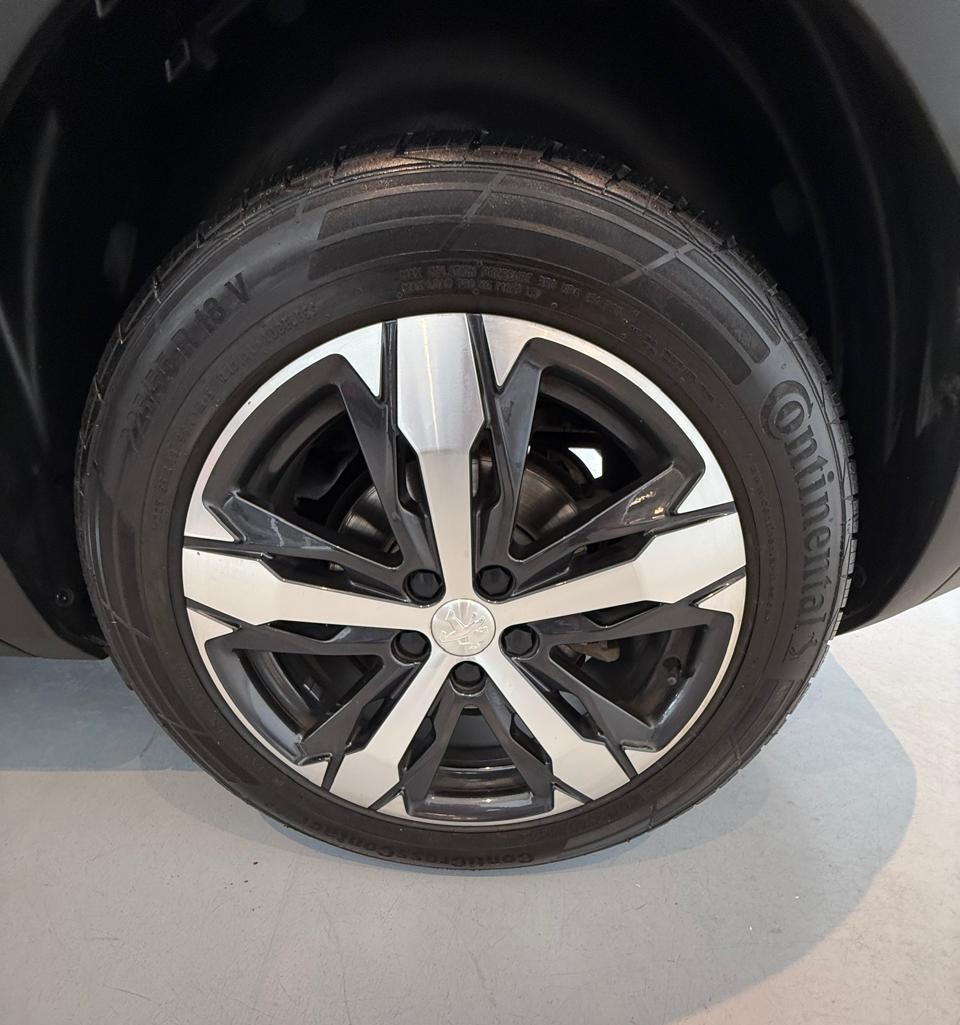 Peugeot 3008 1.6 GT Line Tiptronic l17
