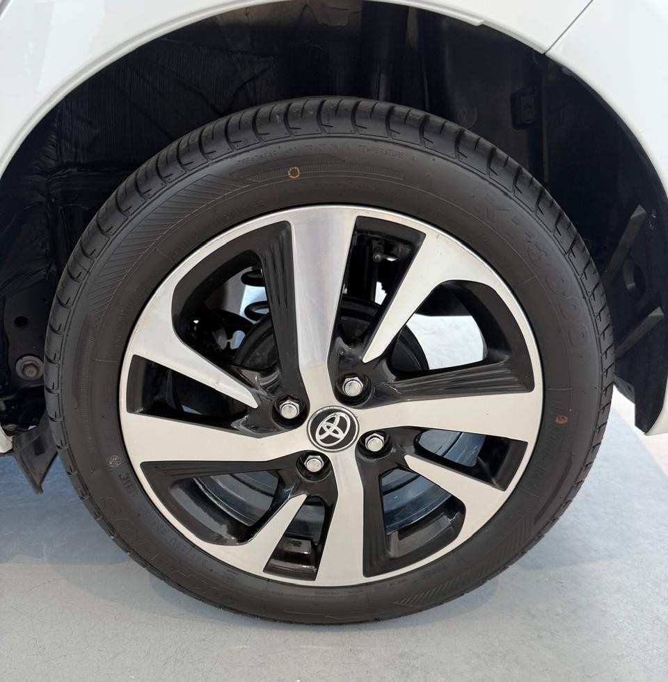 Toyota Yaris 1.5 s CVT 5P