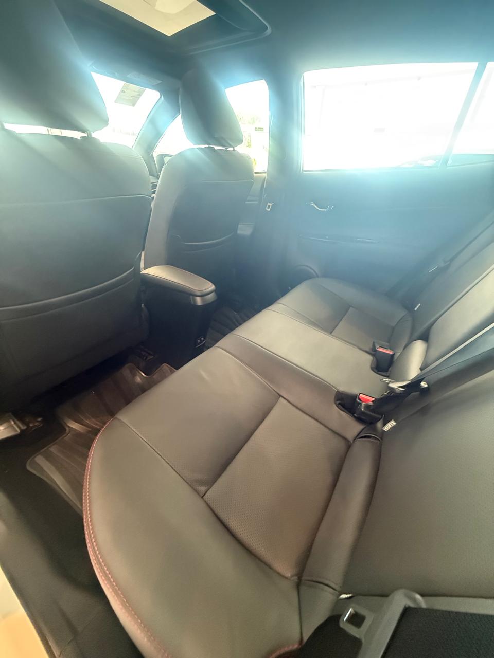 Toyota Yaris 1.5 s CVT 5P