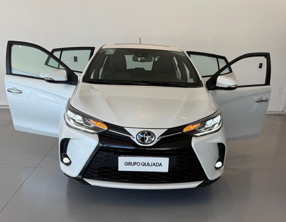 Toyota Yaris 1.5 s CVT 5P