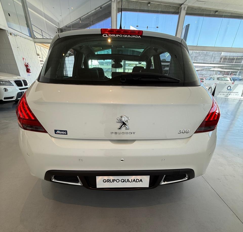 Peugeot 308 1.6 HDI Feline