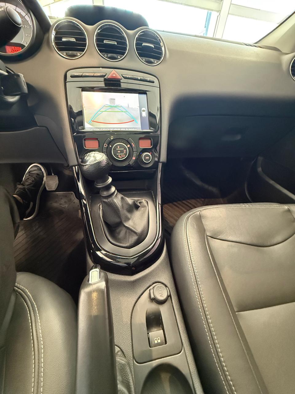 Peugeot 308 1.6 HDI Feline