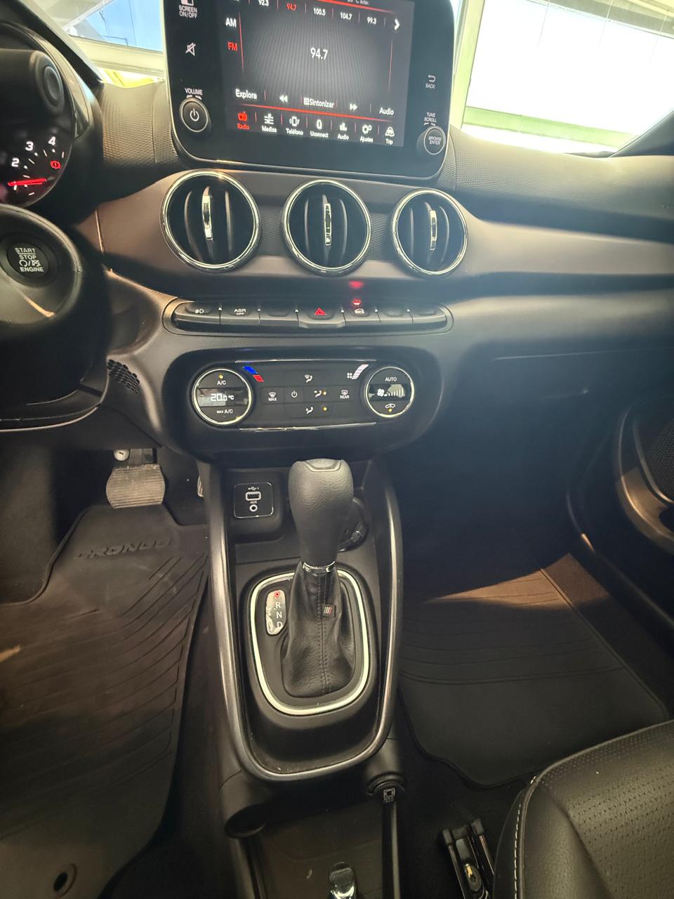 Fiat Cronos 1.3 GSE Precision CVT L23