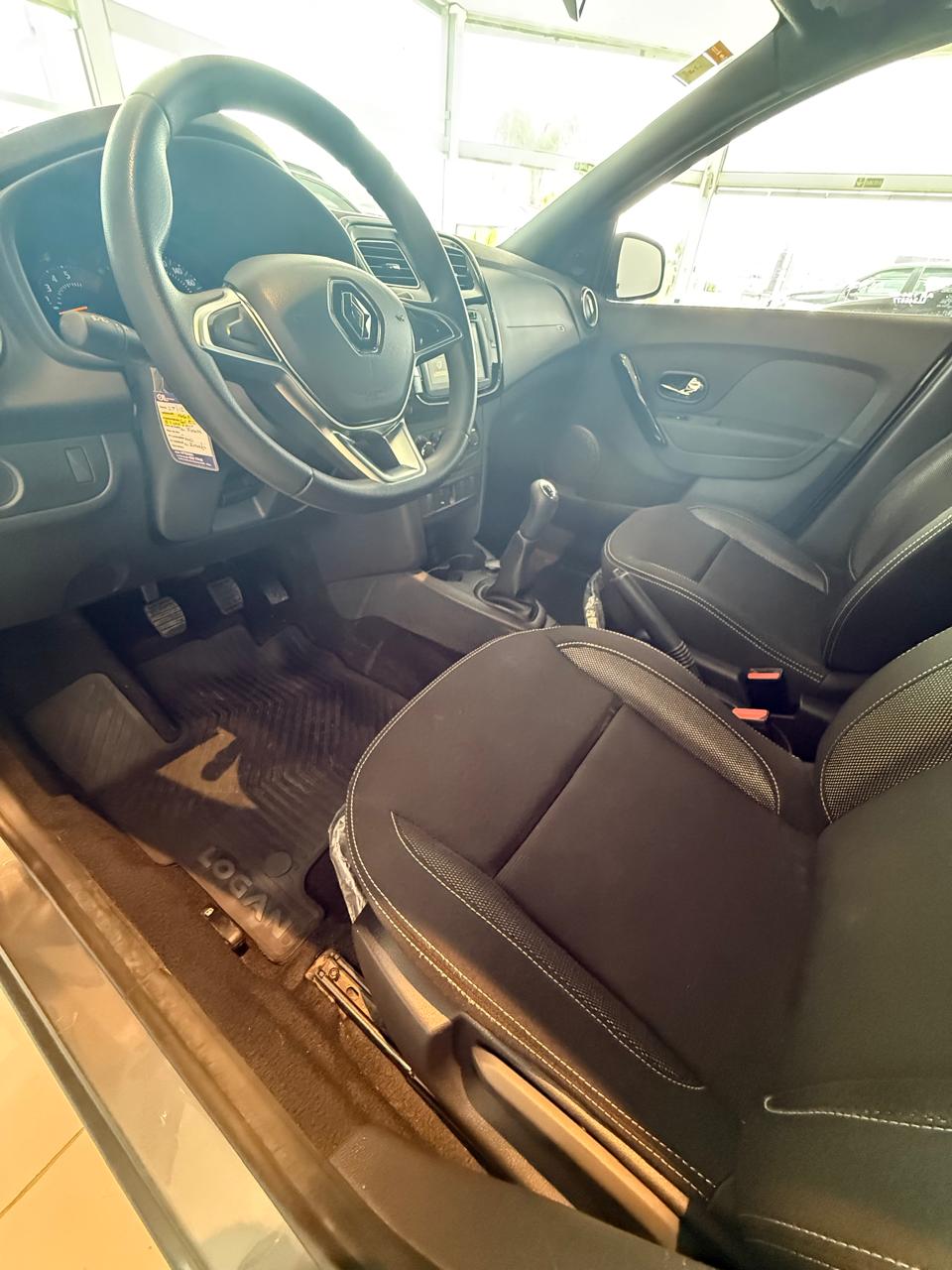 Renault Logan II 1.6 16v Zen