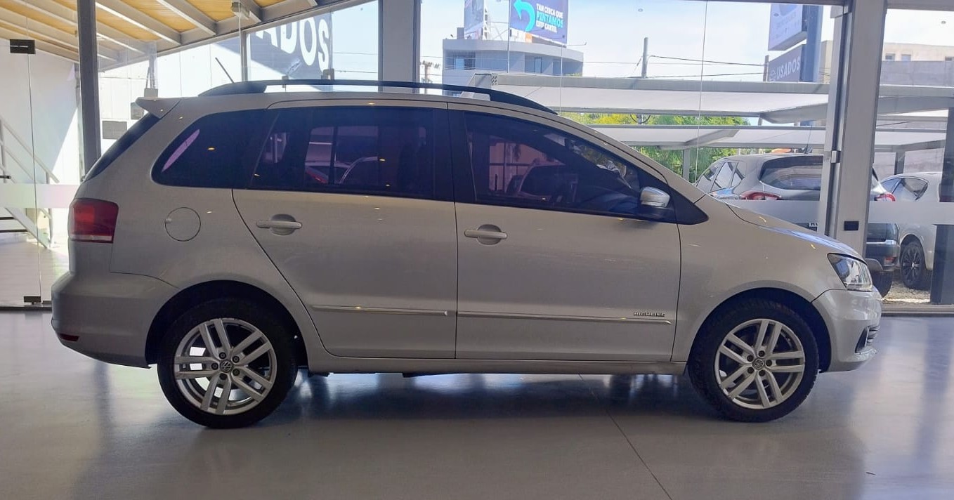 Volkswagen Suran 1.6 Highline i Motion l15