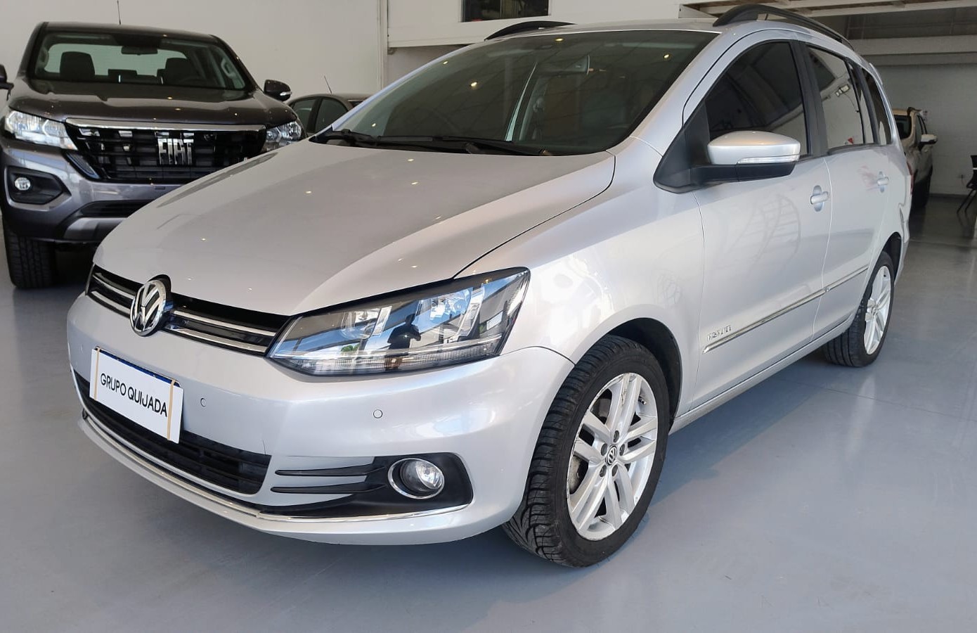 Volkswagen Suran 1.6 Highline i Motion l15
