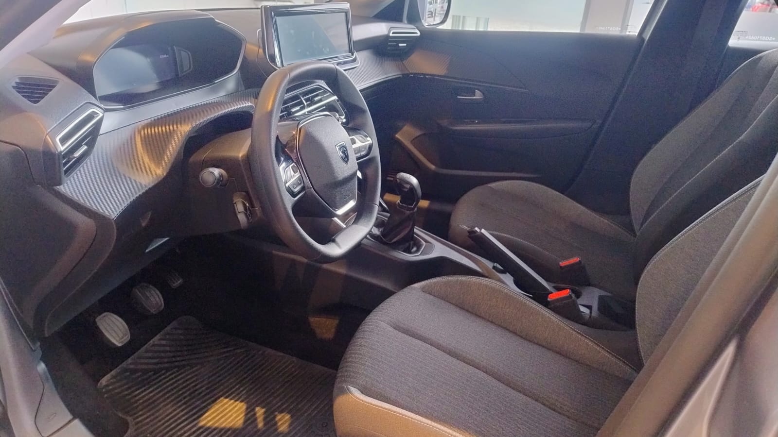 Peugeot 208 1.6 Allure l25