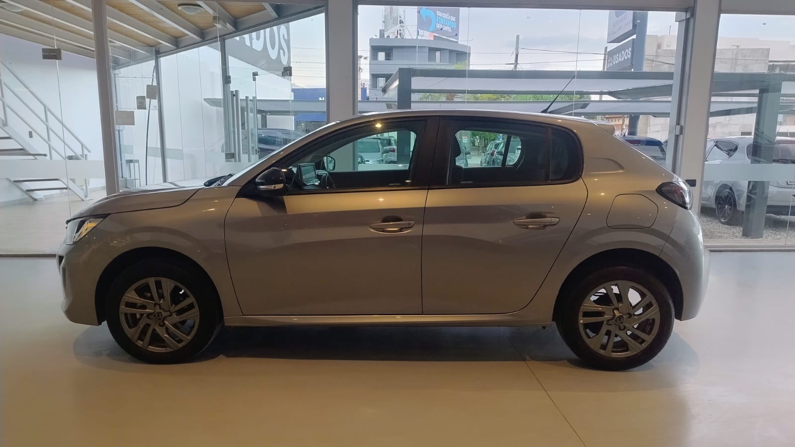 Peugeot 208 1.6 Allure l25