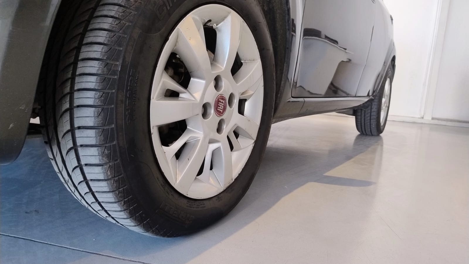Fiat Punto 1.4 Attractive Uconnect l15